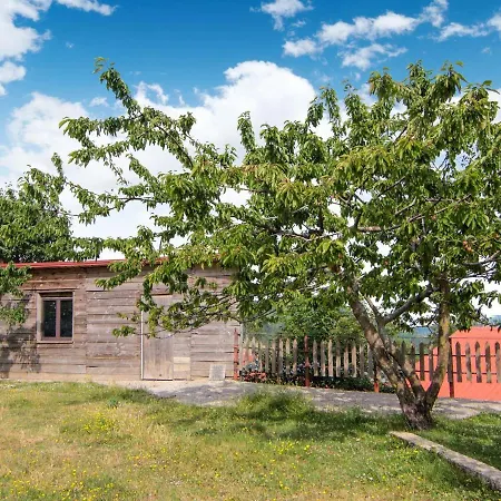 Quaint Holiday In With Garden *