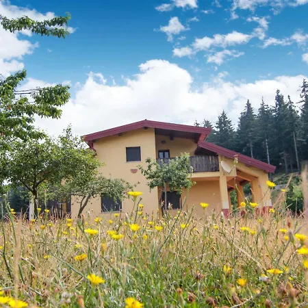 Quaint Holiday In With Garden Parenti